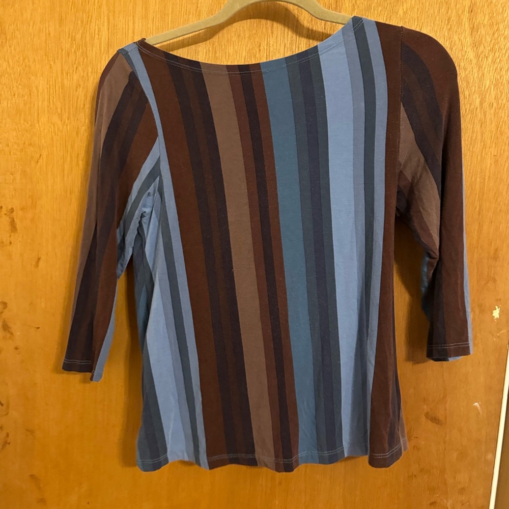 Fighting eel blue and purple stripes top
